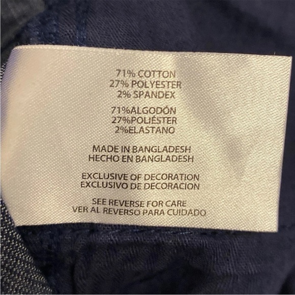 GAP Women's Corduroy Shorts 4 inch Blue Raw Edge Hem Cut Off Size 8 - NWT $49.95 - Picture 15 of 16